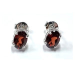 Garnet Stud Earrings e131